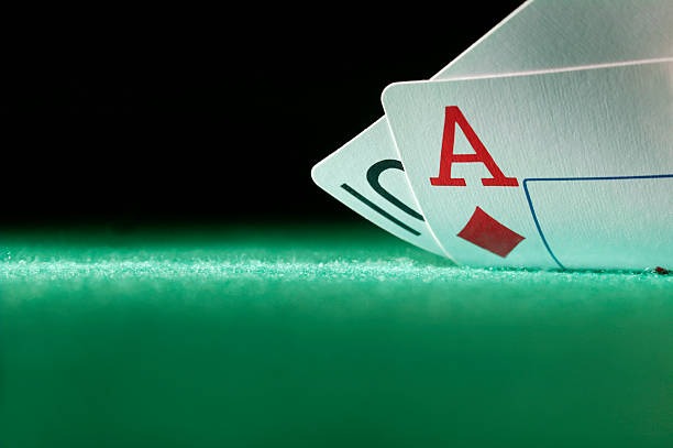 taruhan77 Multi-Bet live dealer interface showing wallet balance and table options